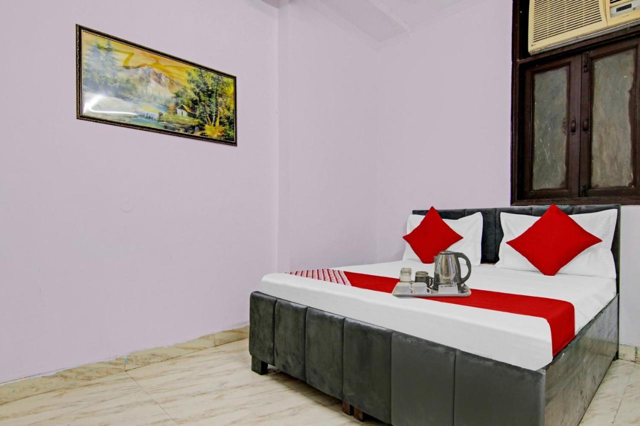 Hotel O Chaudhary Villa นิวเดลี ภายนอก รูปภาพ
