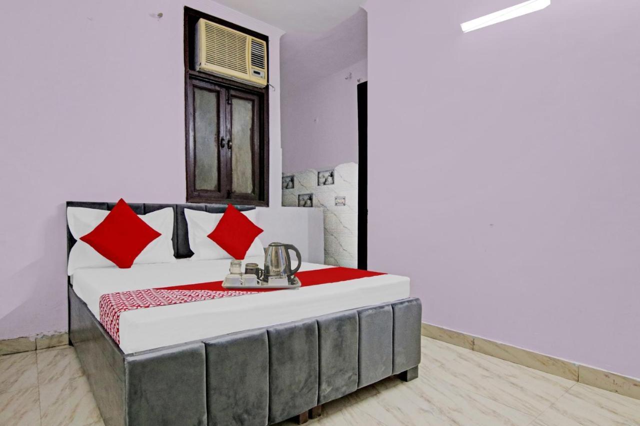 Hotel O Chaudhary Villa นิวเดลี ภายนอก รูปภาพ