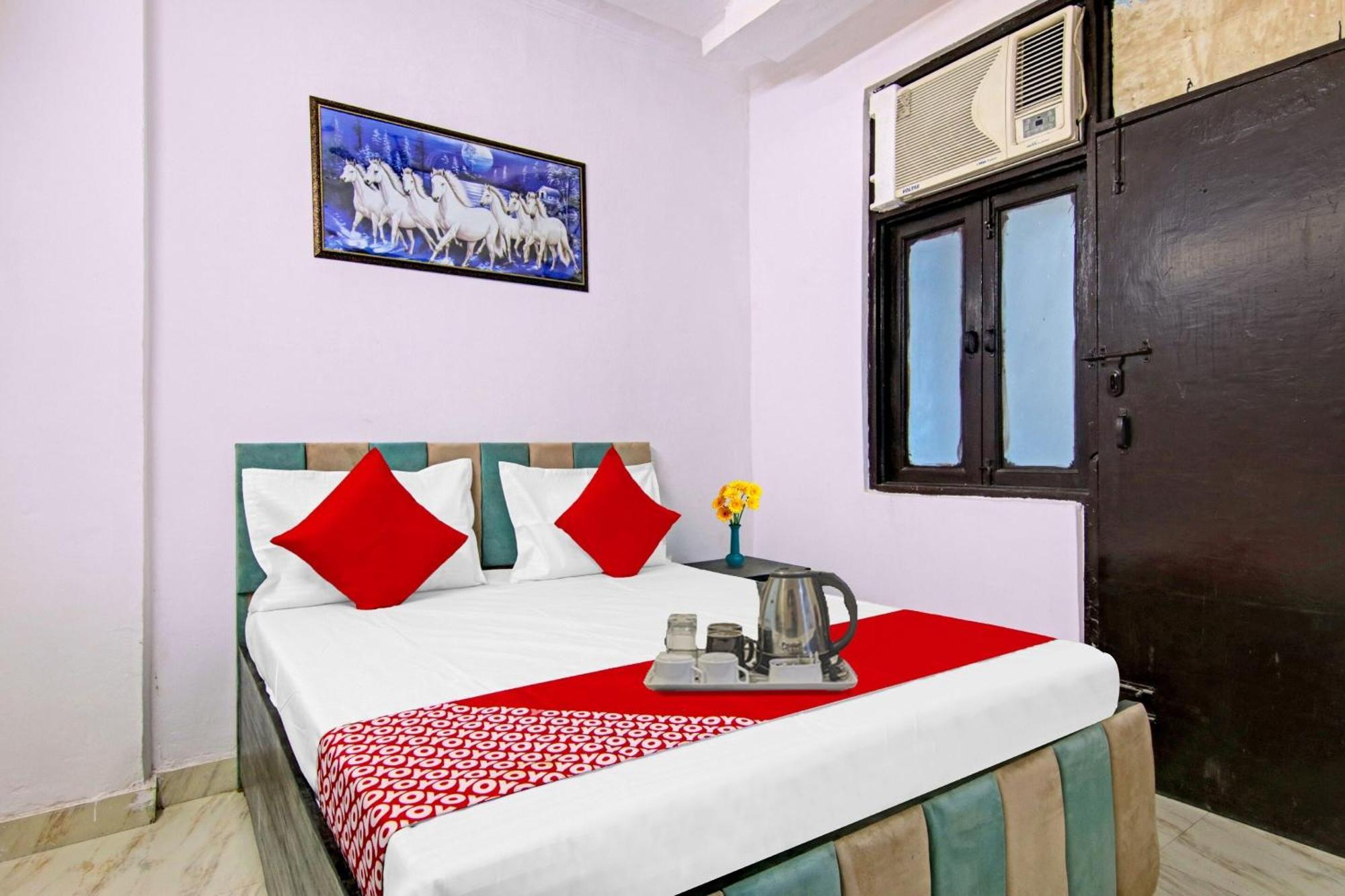 Hotel O Chaudhary Villa นิวเดลี ภายนอก รูปภาพ